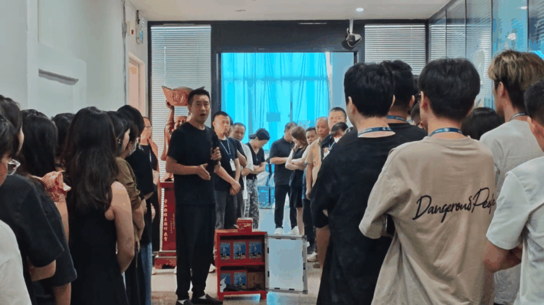 筑牢安全防线｜哈比熊开展消防实操演练